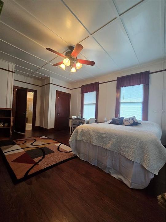 For Sale: $525,000 (3 beds, 2 baths, 2238 Square Feet)