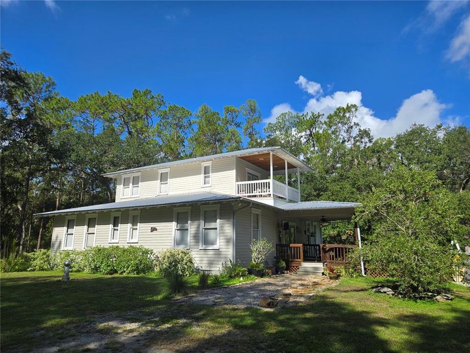 For Sale: $525,000 (3 beds, 2 baths, 2238 Square Feet)