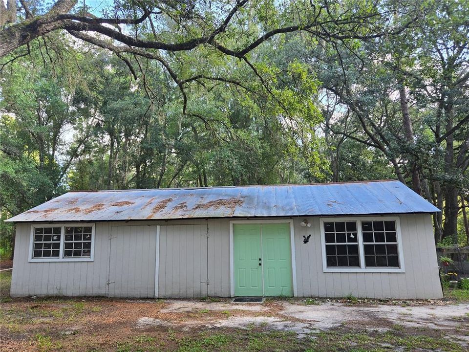 For Sale: $525,000 (3 beds, 2 baths, 2238 Square Feet)