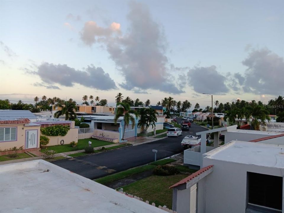 待售: $250,000 (3 贝兹, 2 浴室, 1144 平方英尺)