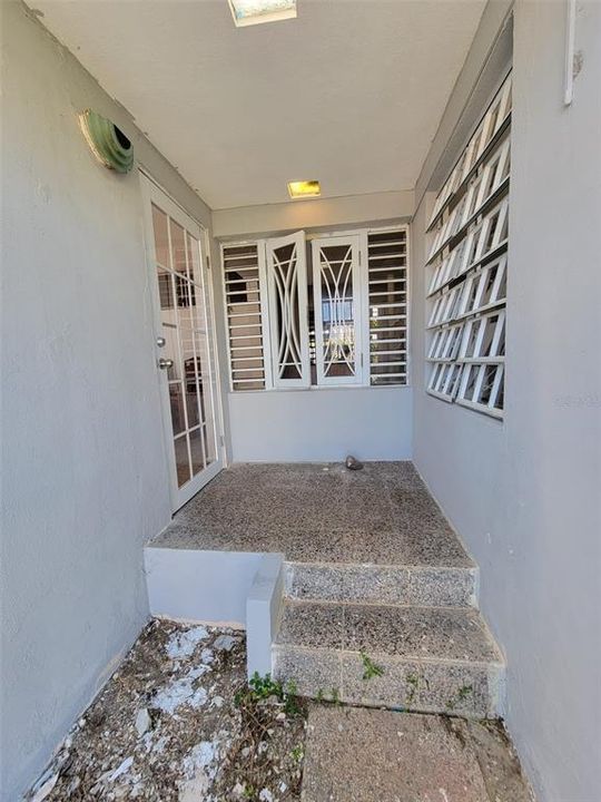 待售: $250,000 (3 贝兹, 2 浴室, 1144 平方英尺)