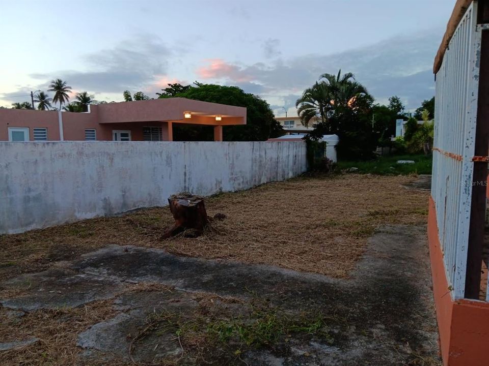 待售: $250,000 (3 贝兹, 2 浴室, 1144 平方英尺)