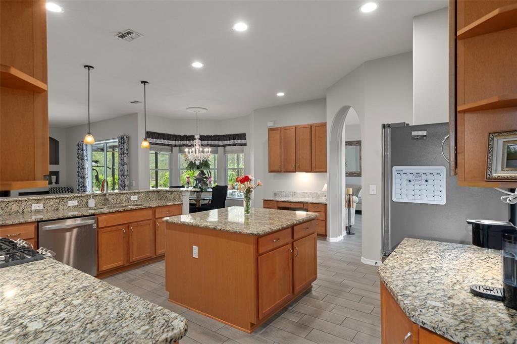 Active With Contract: $499,500 (4 beds, 3 baths, 2588 Square Feet)