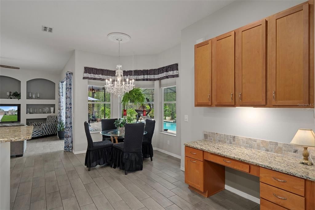 Active With Contract: $499,500 (4 beds, 3 baths, 2588 Square Feet)