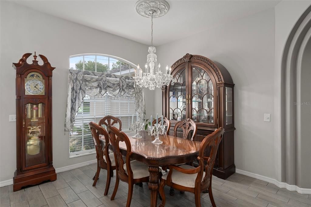 Active With Contract: $499,500 (4 beds, 3 baths, 2588 Square Feet)