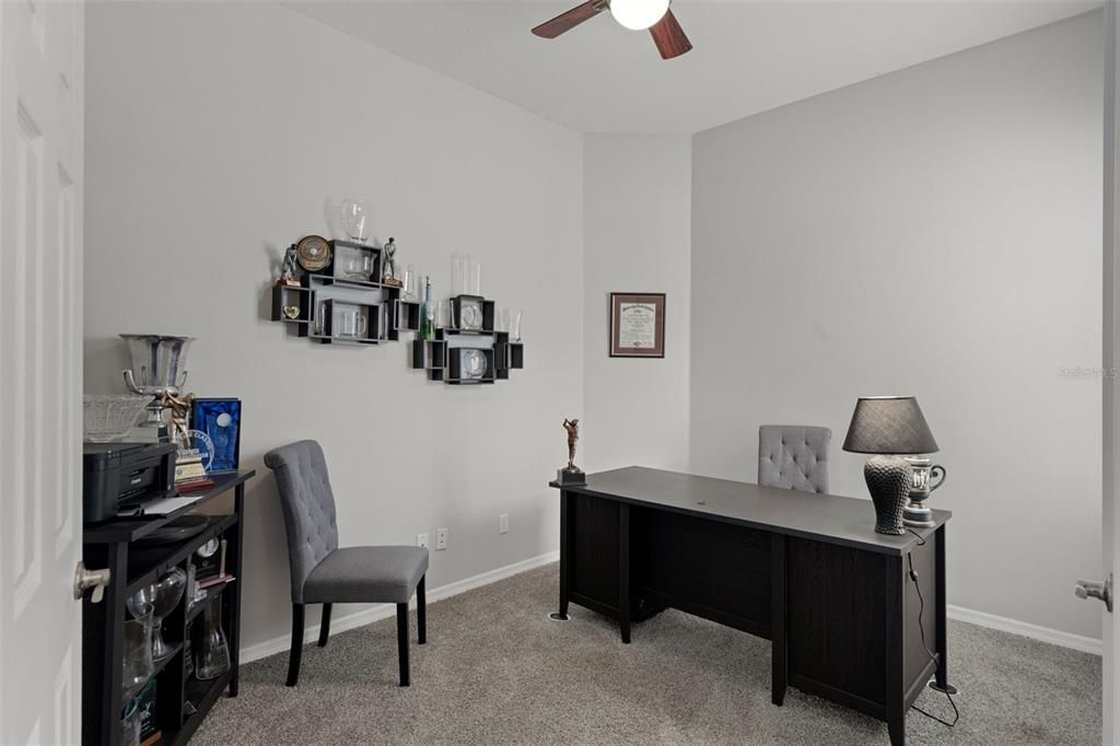 Active With Contract: $499,500 (4 beds, 3 baths, 2588 Square Feet)