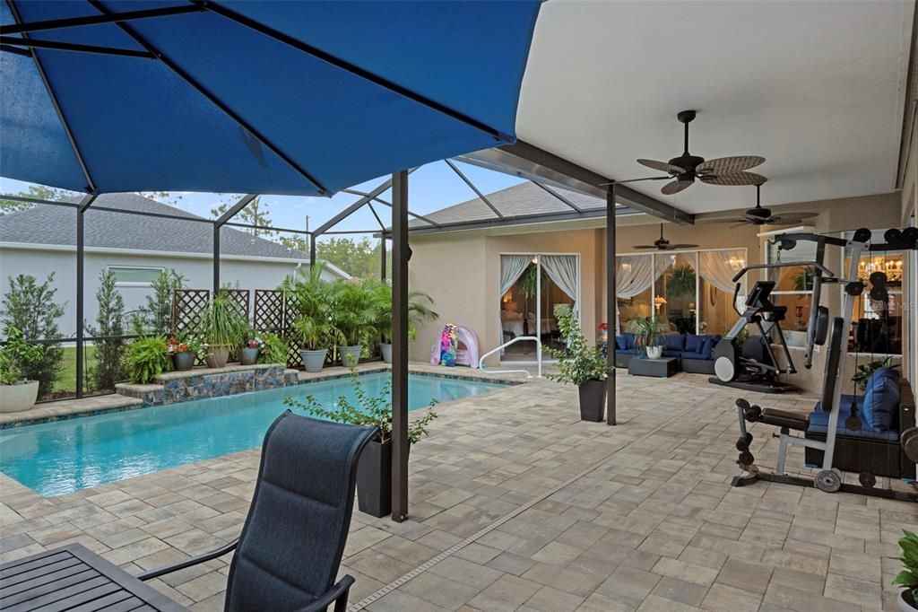 Active With Contract: $499,500 (4 beds, 3 baths, 2588 Square Feet)