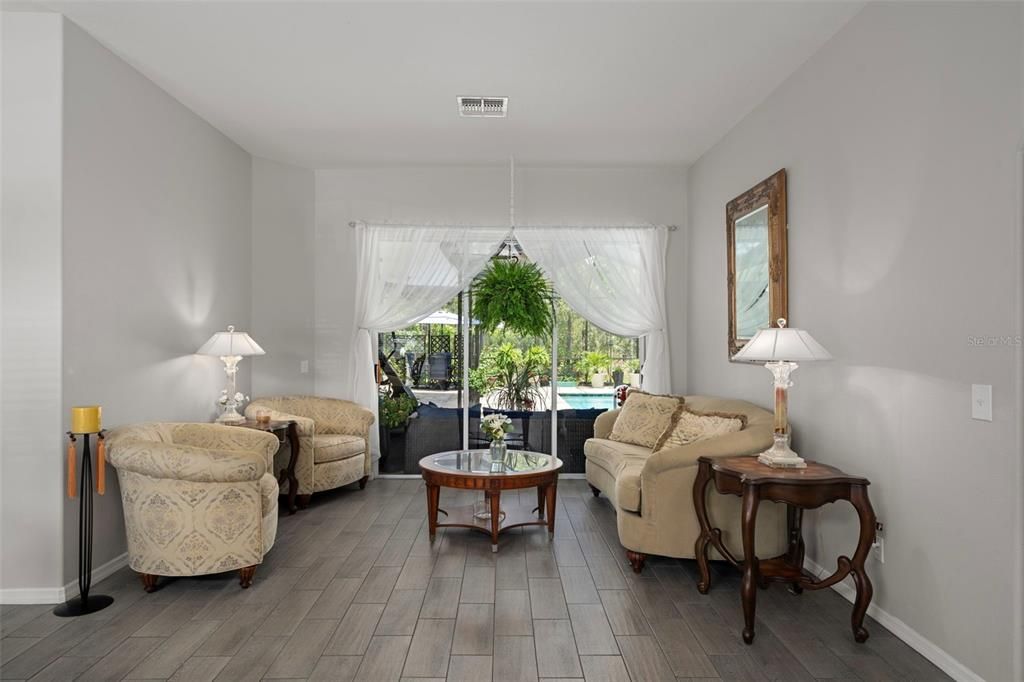 Active With Contract: $499,500 (4 beds, 3 baths, 2588 Square Feet)