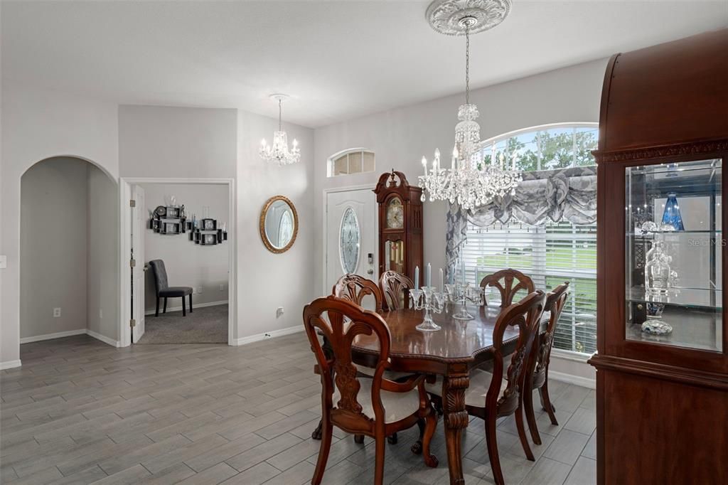 Active With Contract: $499,500 (4 beds, 3 baths, 2588 Square Feet)