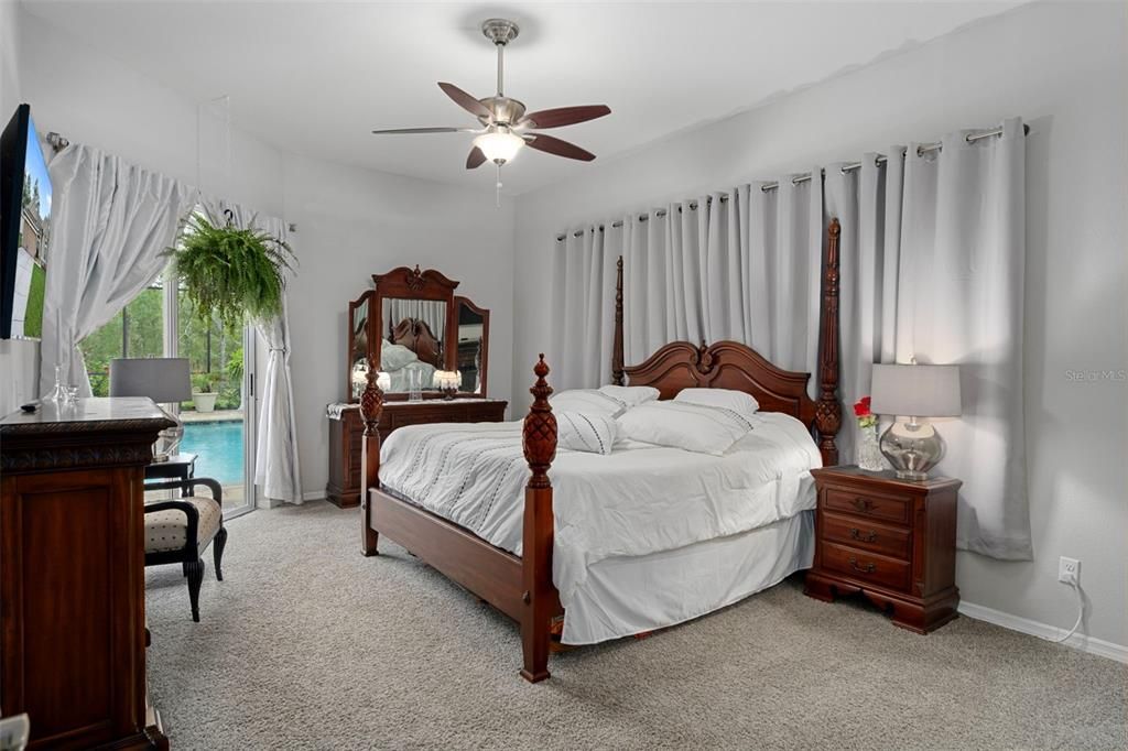 Active With Contract: $499,500 (4 beds, 3 baths, 2588 Square Feet)