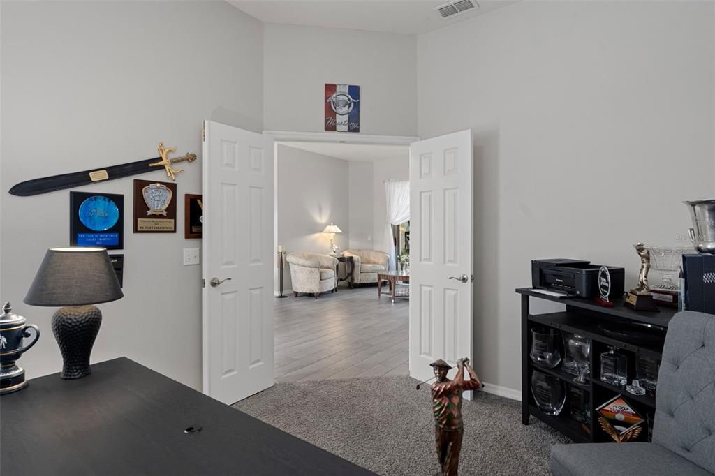 Active With Contract: $499,500 (4 beds, 3 baths, 2588 Square Feet)