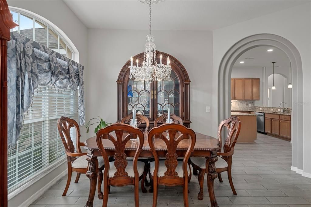 Active With Contract: $499,500 (4 beds, 3 baths, 2588 Square Feet)