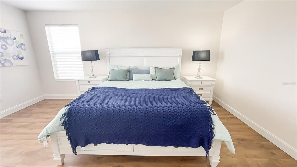 出租: $2,395 (3 贝兹, 2 浴室, 2255 平方英尺)