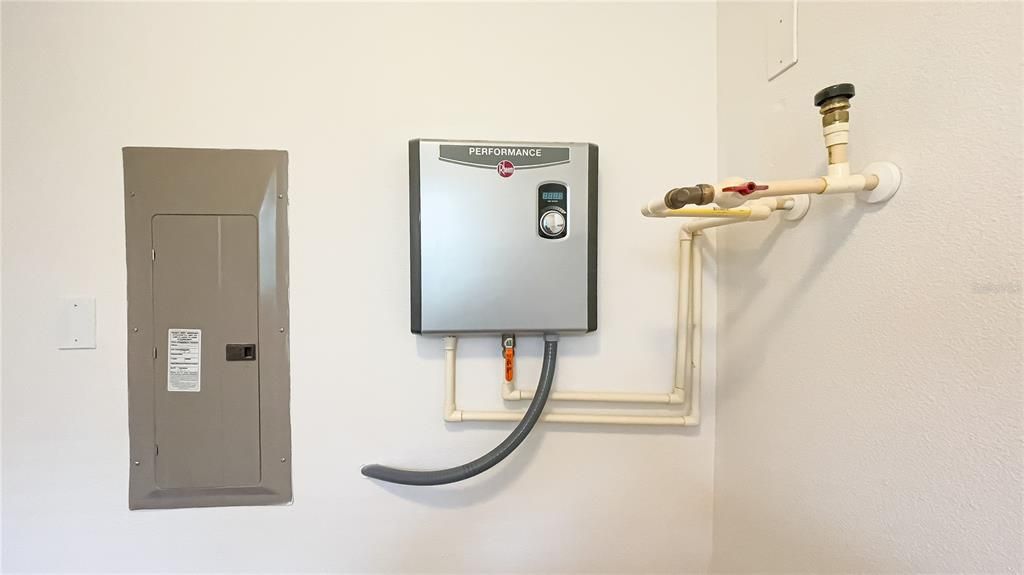 出租: $2,395 (3 贝兹, 2 浴室, 2255 平方英尺)