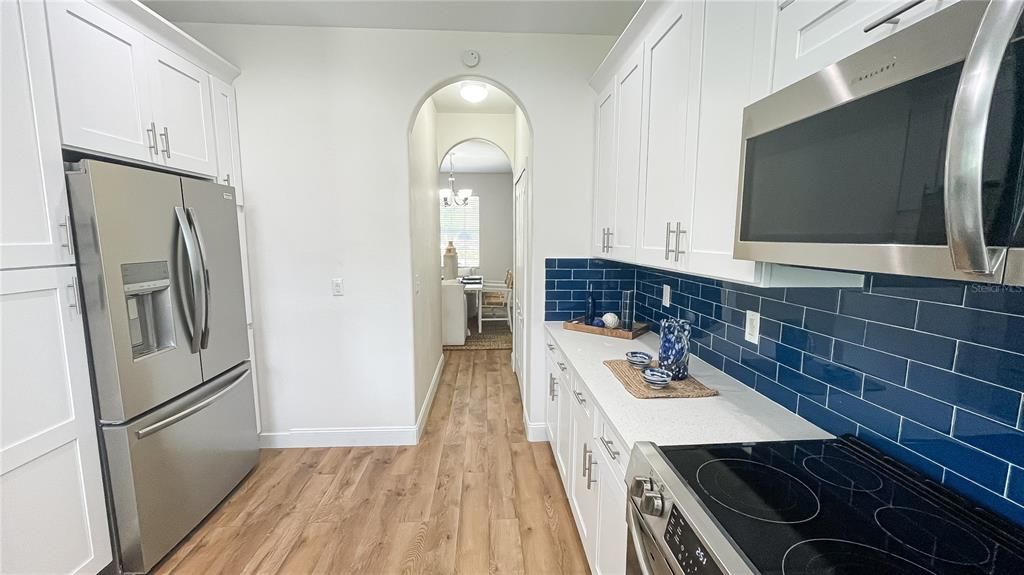 出租: $2,395 (3 贝兹, 2 浴室, 2255 平方英尺)