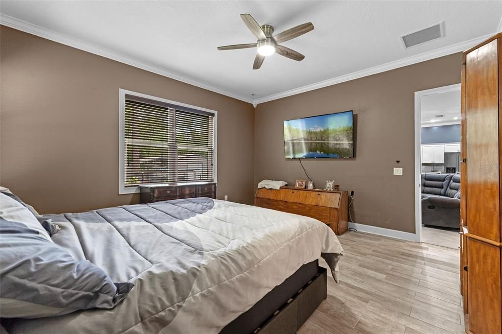 En Venta: $749,500 (4 camas, 2 baños, 1890 Pies cuadrados)