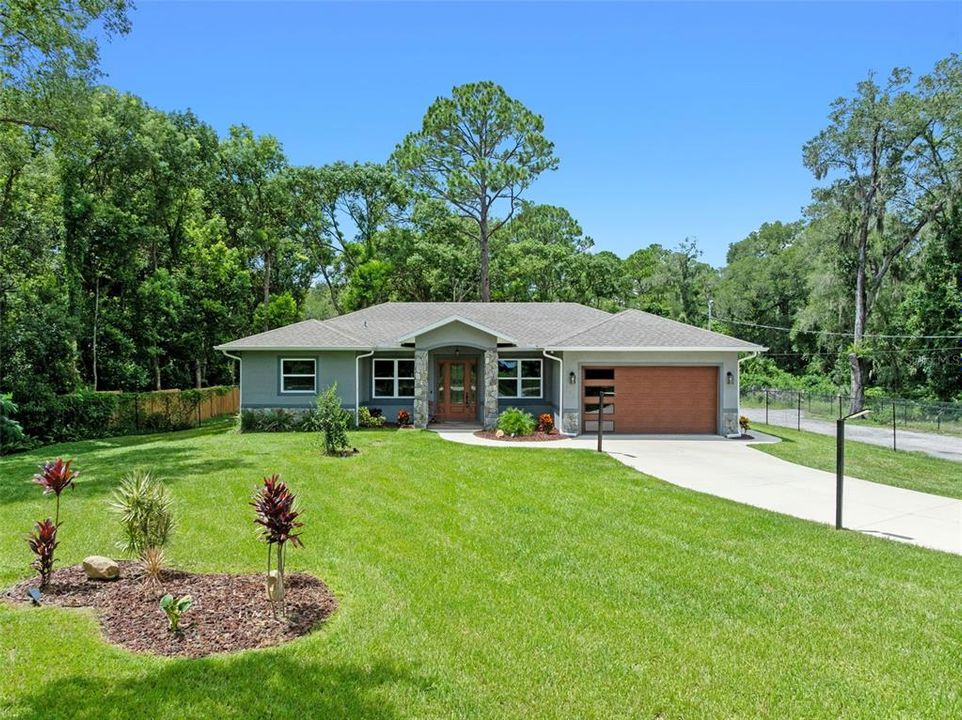 En Venta: $749,500 (4 camas, 2 baños, 1890 Pies cuadrados)