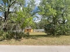 En Venta: $210,000 (0.89 acres)