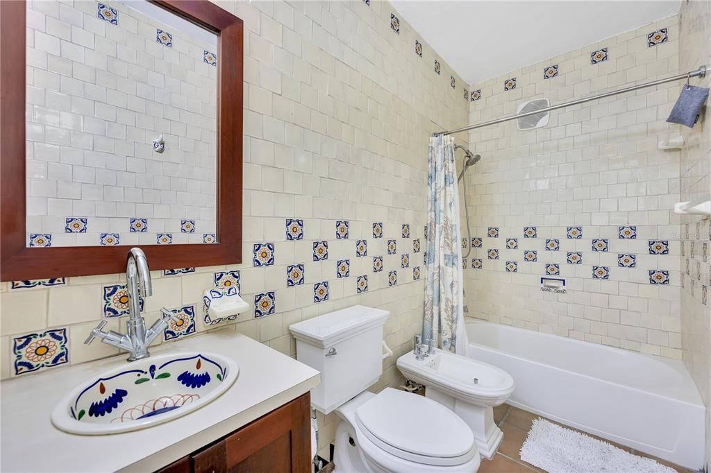 В аренду: $3,400 (2 спален, 2 ванн, 1346 Квадратных фут)