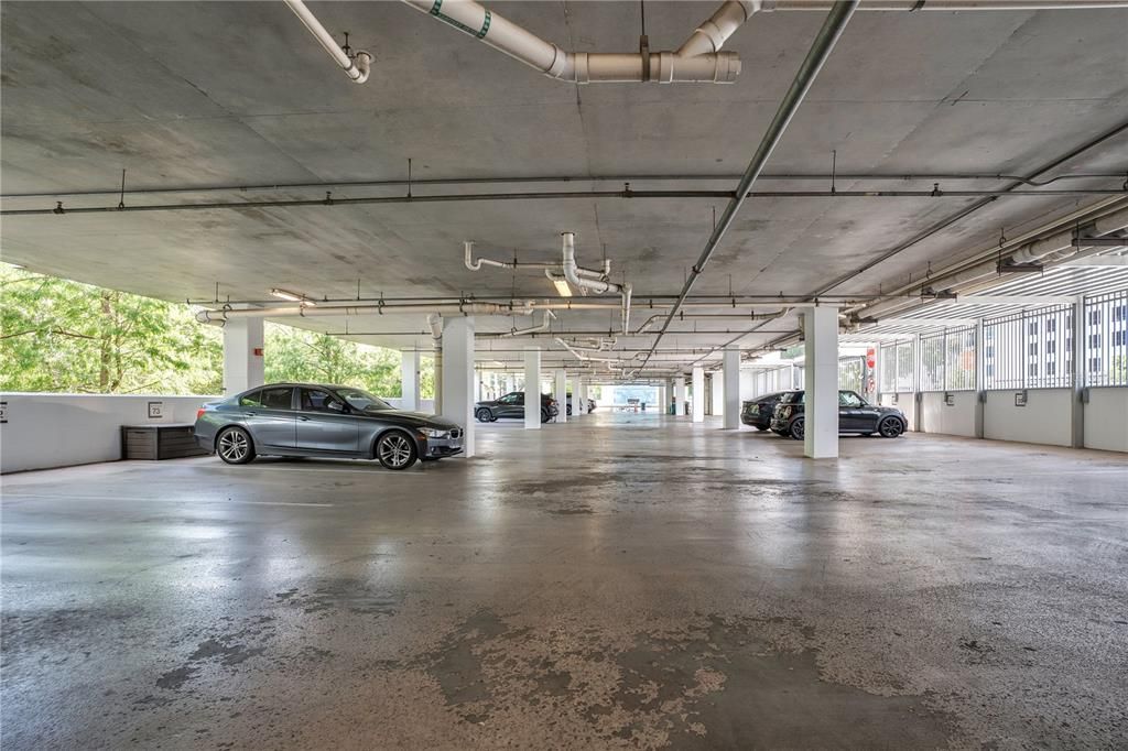 For Sale: $355,000 (2 beds, 2 baths, 1268 Square Feet)