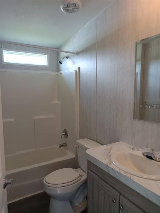 For Sale: $330,000 (3 beds, 2 baths, 1456 Square Feet)