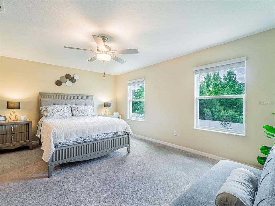 For Sale: $319,900 (3 beds, 2 baths, 1634 Square Feet)