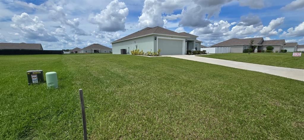 For Sale: $329,999 (4 beds, 2 baths, 1849 Square Feet)