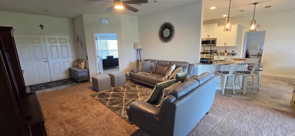 For Sale: $329,999 (4 beds, 2 baths, 1849 Square Feet)