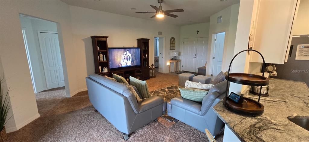 For Sale: $329,999 (4 beds, 2 baths, 1849 Square Feet)