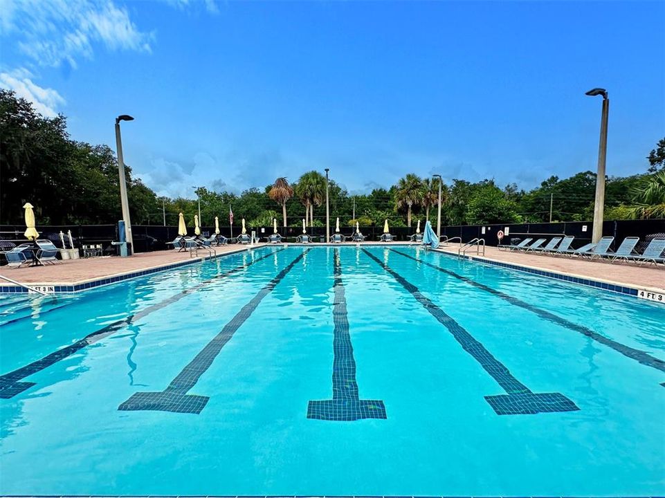 Activo con contrato: $224,900 (3 camas, 2 baños, 1325 Pies cuadrados)