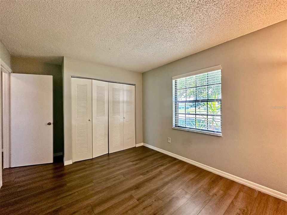 Activo con contrato: $224,900 (3 camas, 2 baños, 1325 Pies cuadrados)