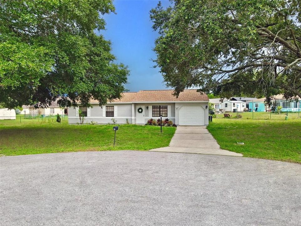 Activo con contrato: $224,900 (3 camas, 2 baños, 1325 Pies cuadrados)