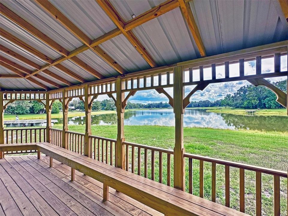 Activo con contrato: $224,900 (3 camas, 2 baños, 1325 Pies cuadrados)