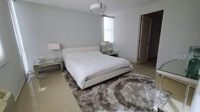 В аренду: $5,500 (4 спален, 3 ванн, 3550 Квадратных фут)