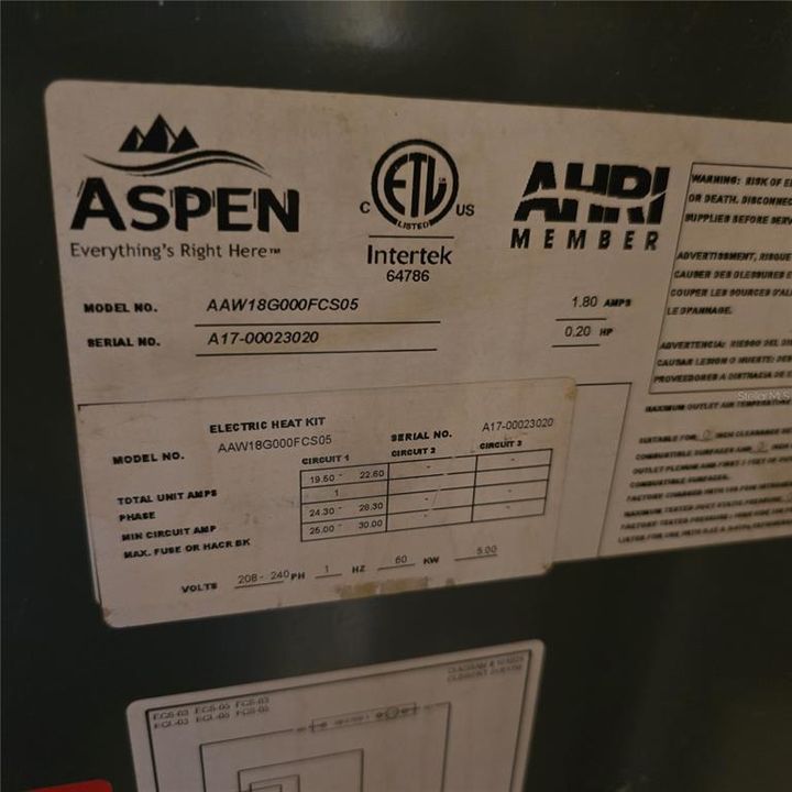 待售: $136,000 (2 贝兹, 2 浴室, 800 平方英尺)