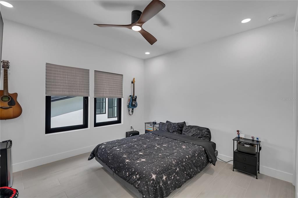 For Sale: $1,495,500 (4 beds, 3 baths, 3453 Square Feet)