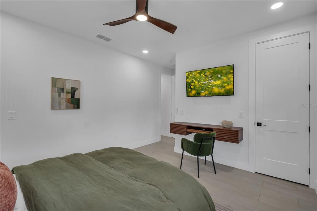 For Sale: $1,495,500 (4 beds, 3 baths, 3453 Square Feet)