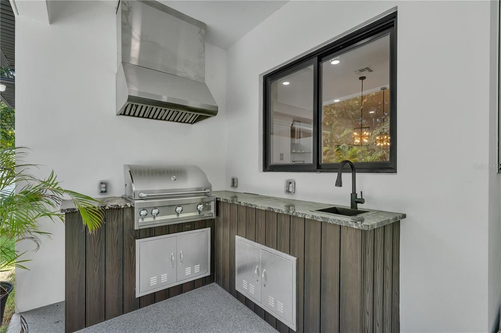 For Sale: $1,495,500 (4 beds, 3 baths, 3453 Square Feet)