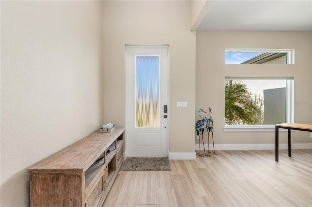 Active With Contract: $575,000 (3 beds, 2 baths, 1908 Square Feet)