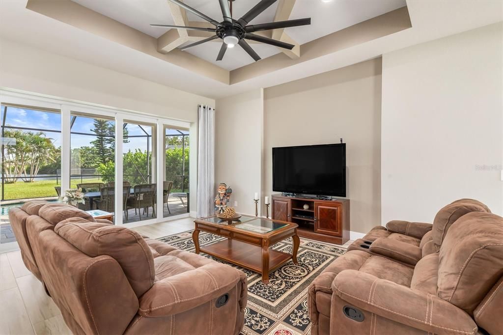 Active With Contract: $575,000 (3 beds, 2 baths, 1908 Square Feet)