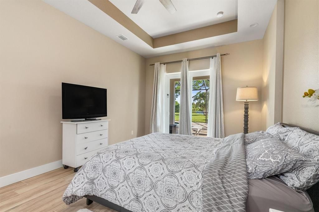 Active With Contract: $575,000 (3 beds, 2 baths, 1908 Square Feet)