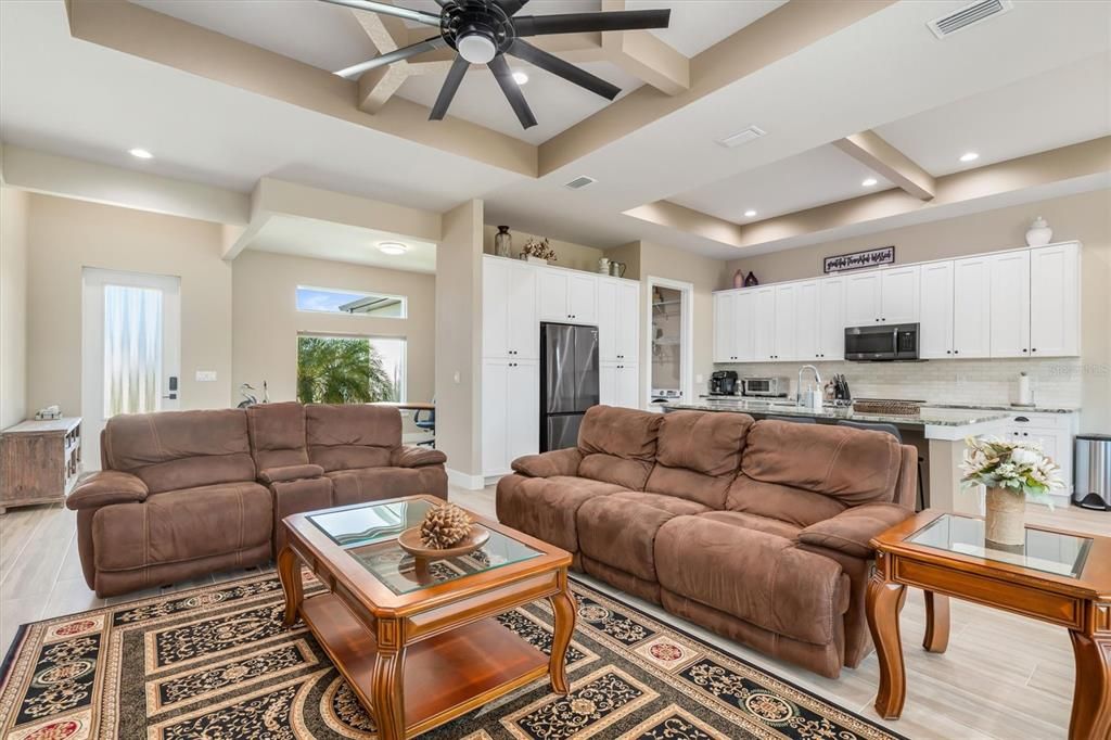 Active With Contract: $575,000 (3 beds, 2 baths, 1908 Square Feet)