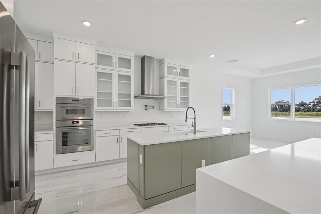 Active With Contract: $874,990 (3 beds, 3 baths, 3174 Square Feet)