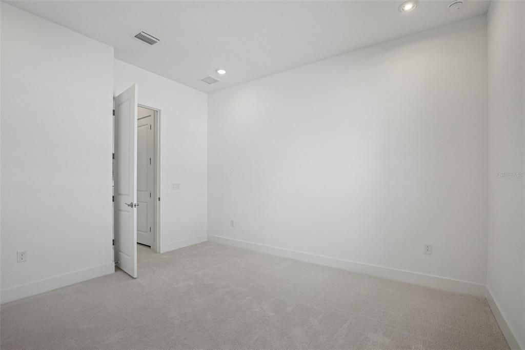 Active With Contract: $874,990 (3 beds, 3 baths, 3174 Square Feet)
