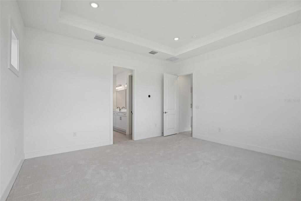 Active With Contract: $874,990 (3 beds, 3 baths, 3174 Square Feet)