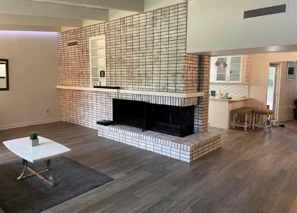 Active With Contract: $539,000 (3 beds, 2 baths, 2242 Square Feet)