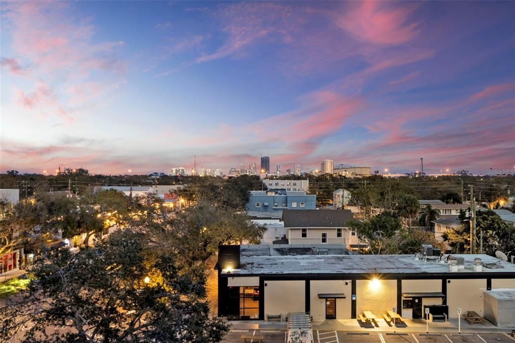 For Sale: $2,950,000 (3 beds, 3 baths, 4800 Square Feet)