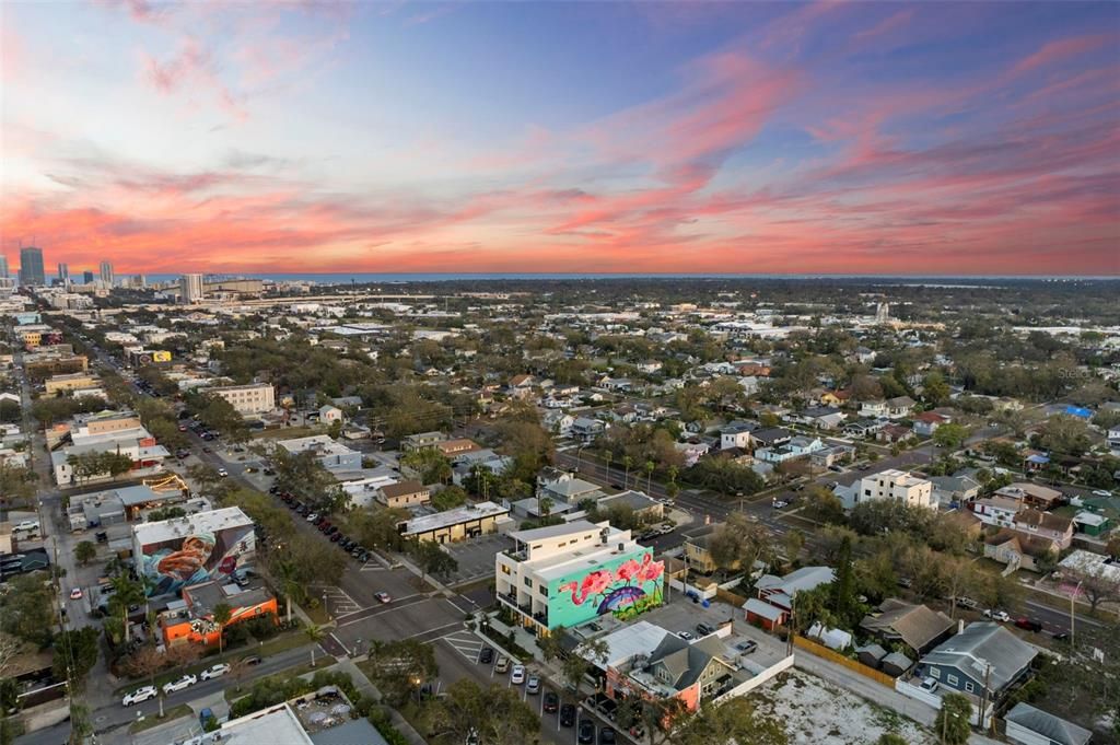 For Sale: $2,950,000 (3 beds, 3 baths, 4800 Square Feet)