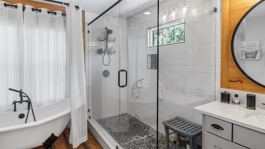 For Sale: $1,449,000 (4 beds, 4 baths, 3220 Square Feet)