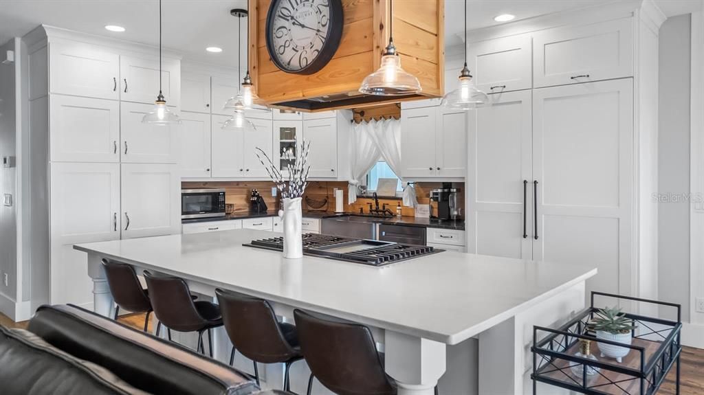 For Sale: $1,449,000 (4 beds, 4 baths, 3220 Square Feet)